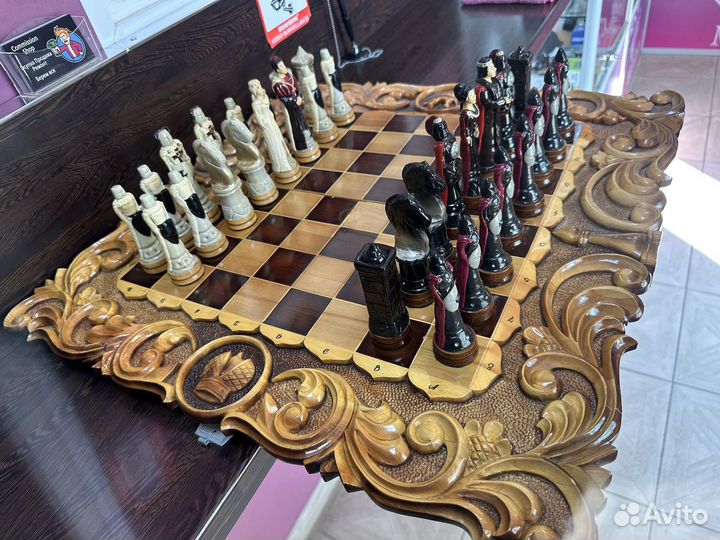 Шахматы резные ручной работы
