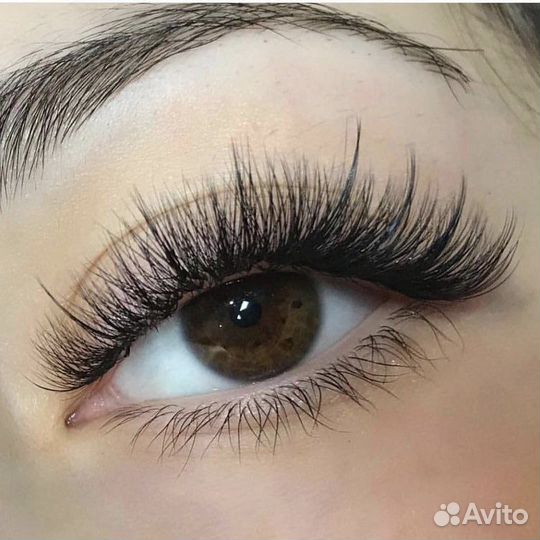 Наращивание ресниц на дому и с выездом на дом