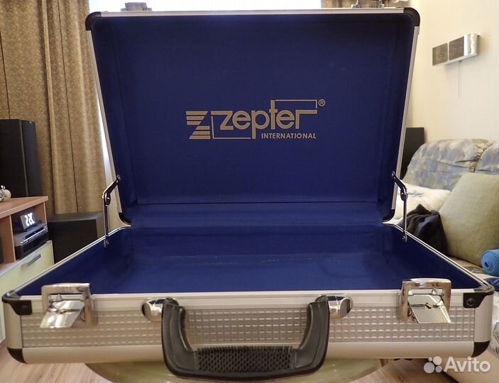 Кейс чемодан