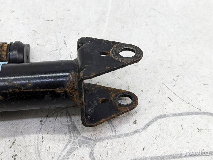 Стойки задние w164 ML-class 642.940 3.0 11.2006