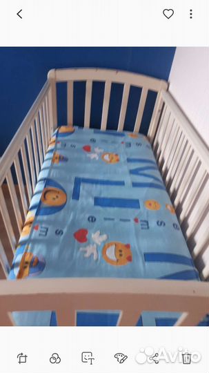 Детская кроватка