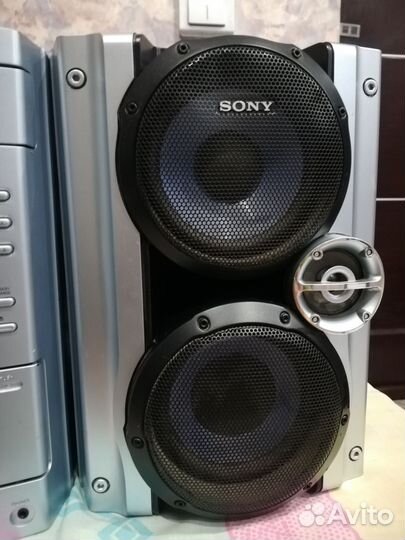 Музыкальный центр Sony