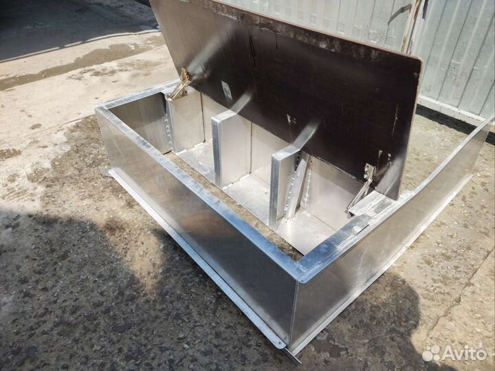 Рундук/спальное место Салют480