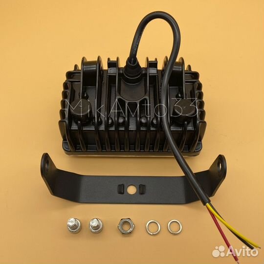 LED фары на дугу на крышу и бампера c желтым дхо