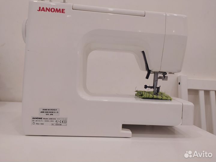 Швейная машина Janome juno 513
