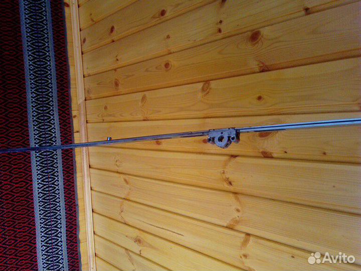 Запор основной поворотный на пластиковую дверь