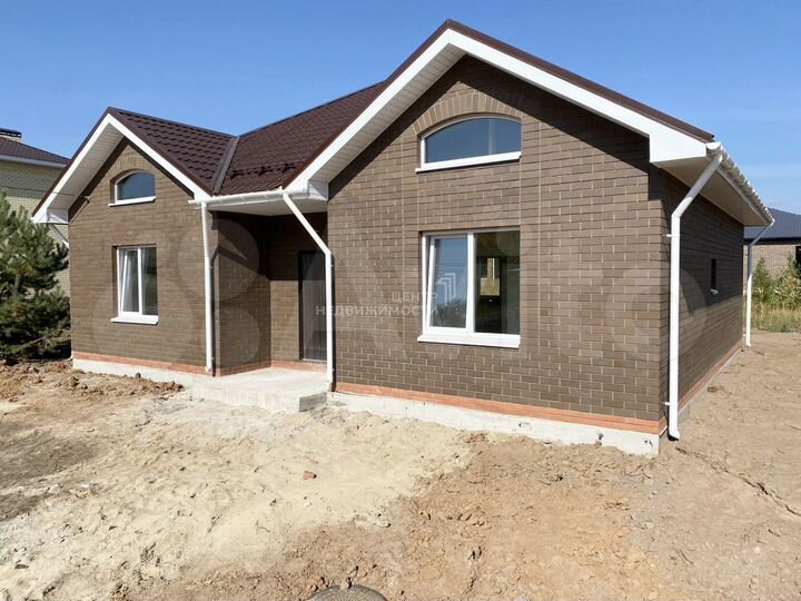 Коттедж 107,2 м² на участке 8 сот.