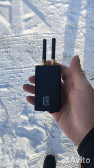 Подавитель и обнаружитель дронов