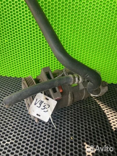 Компрессор кондиционера Nissan Elgrand 92600VE400