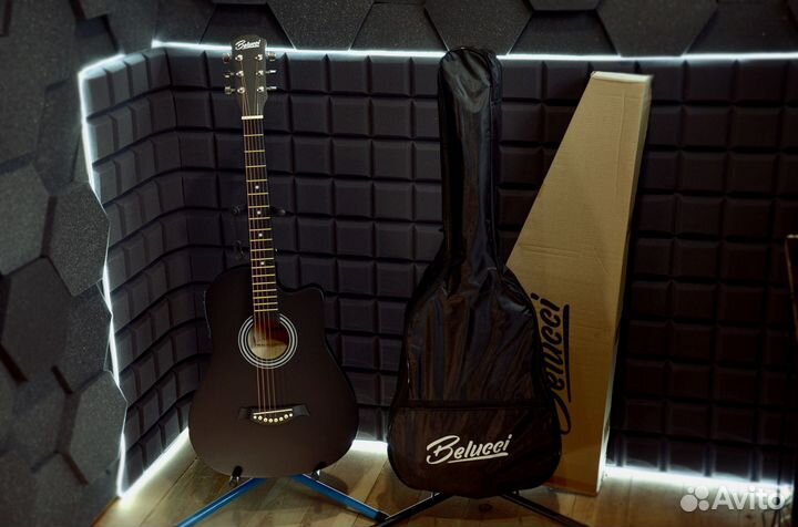 Акустическая гитара (электроакустическая)