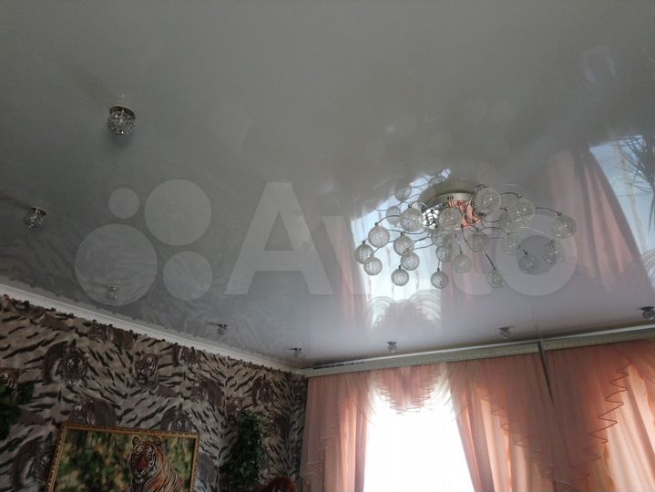 3-к. квартира, 117 м², 1/2 эт.