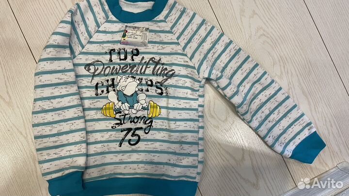 Футболки новые 116-122
