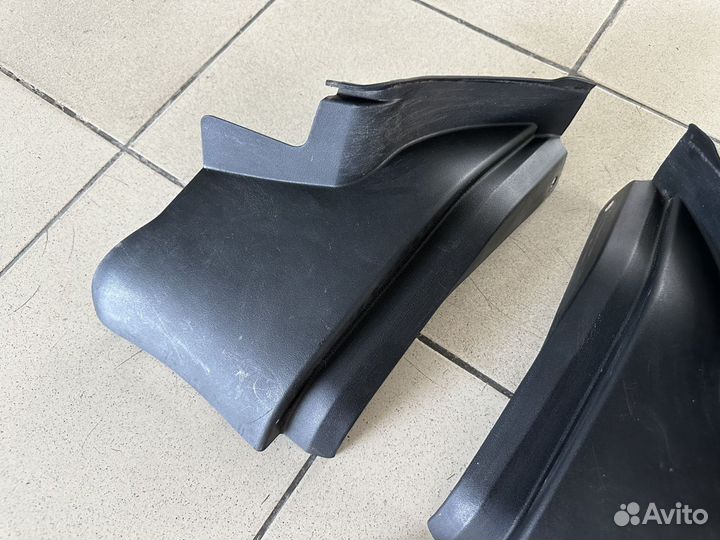 Накладка задних сидений левая/правая Лифан Lifan x