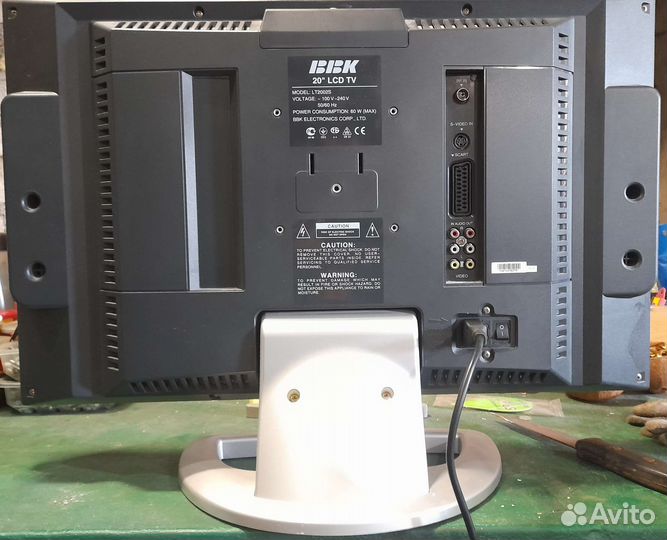 Телевизор ЖК BBK LT2002S 20''