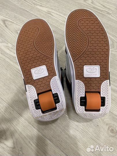 Роликовые кроссовки heelys