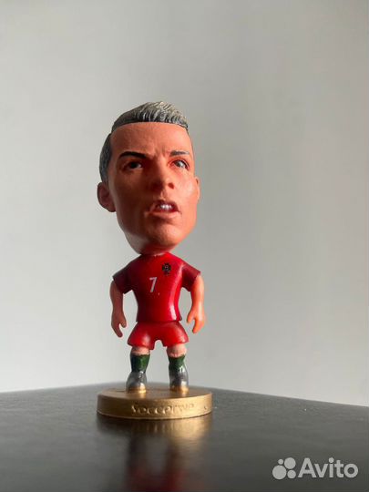 Статуэтка Криштиану Роналдо