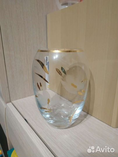 Рюмки, вазы, хрустальная посуда