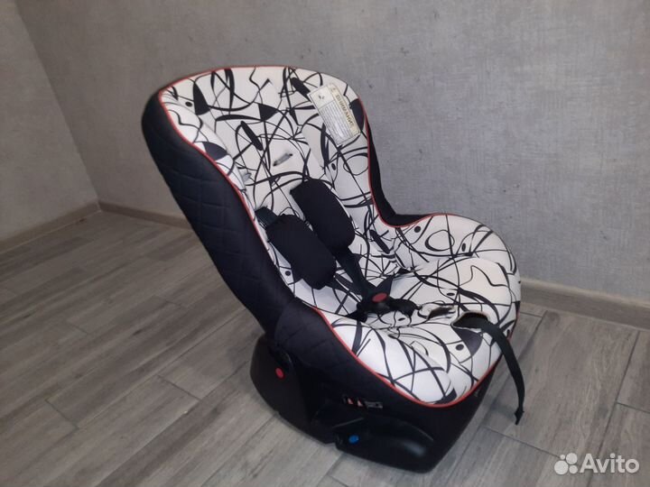 Автокресло Geoby Omni Guard