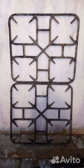 Чугунная решетка