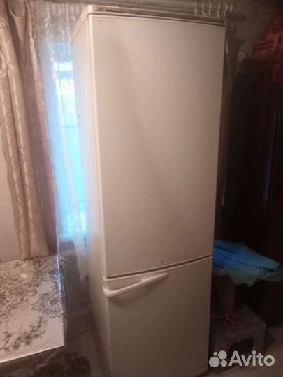 Холодильник Атлант двухкамерный