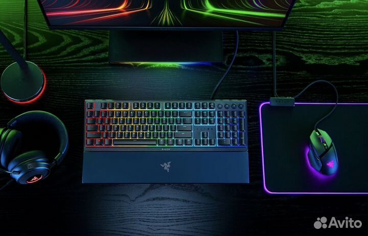 Клавиатура проводная Razer Ornata V3