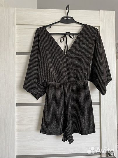 Комбинезон с шортами