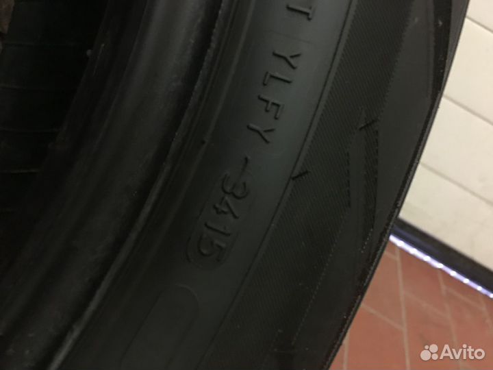 Nokian Tyres Hakkapeliitta R2 245/50 R18