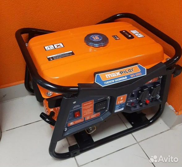 Бензиновый генератор 3кВт MaxPiler MPG-3000C 3-k