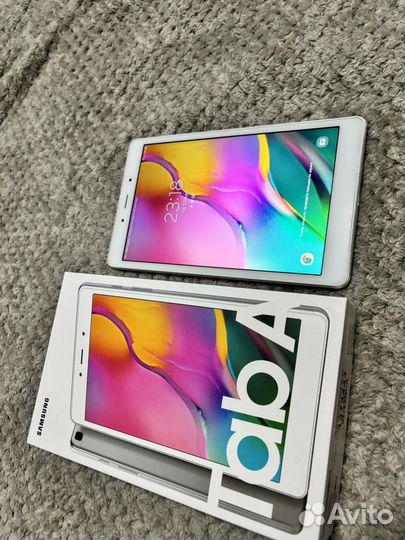 Планшет Samsung galaxy Tab A 8.0 2019 32 гб