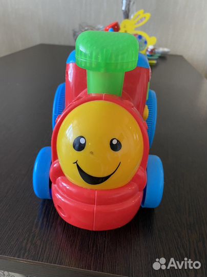 Паровозик детский FisherPrise