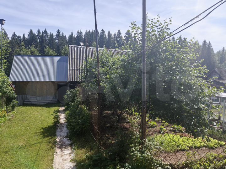 Дом 48 м² на участке 15,5 сот.