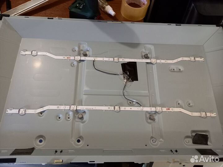 Разбор Samsung UE32j4710AK