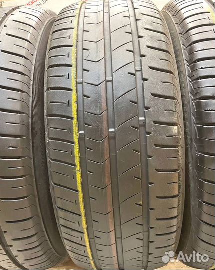 Bridgestone Ecopia NH100 RV 215/55 R17 91N