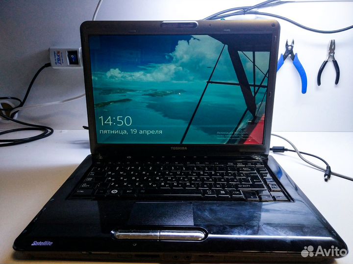 Ноутбук Toshiba A300-15J