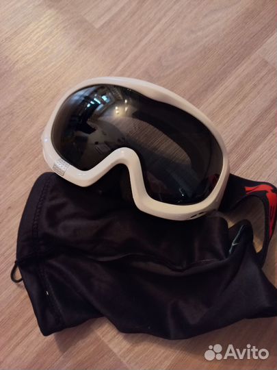 Горнолыжные очки