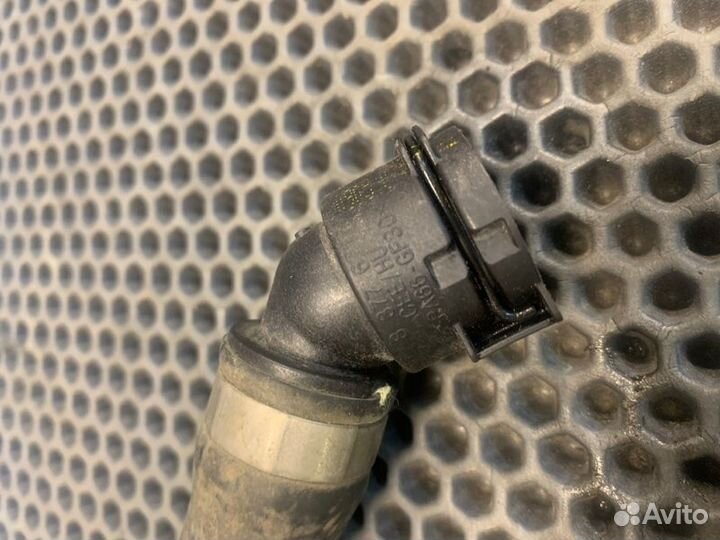 Патрубок системы охлаждения Bmw X7 G07 M-pack