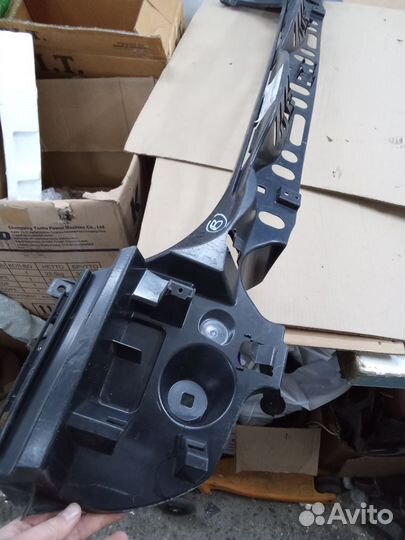 Bmw 5 f10 кронштейн заднего бампера