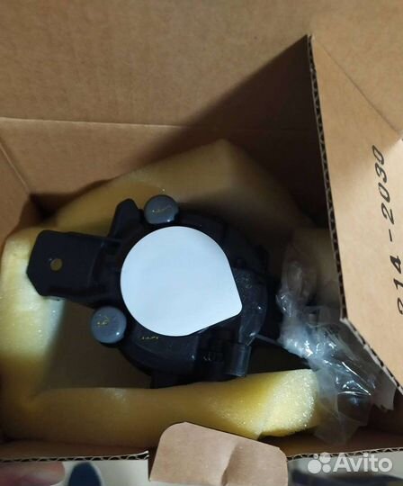 Фара Противотуманная Левая Depo арт. 551-2008L-UE