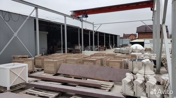 Мраморный Садовый фонтан