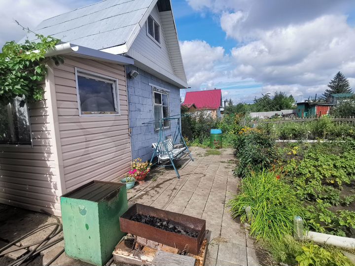 Дача 40 м² на участке 4,4 сот.