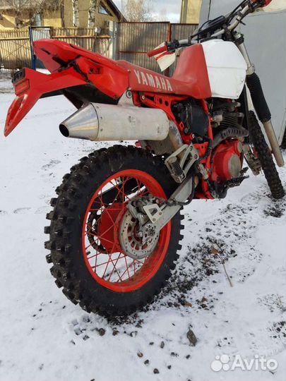 Мотоцикл Yamaha xt600