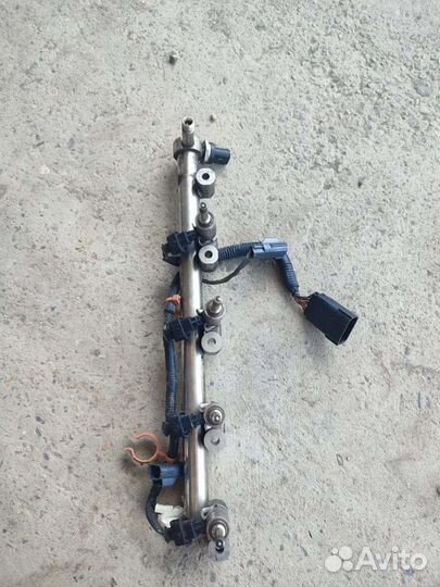 Рампа топливная в сборе Ford Mondeo 4 2.0 Ecoboost