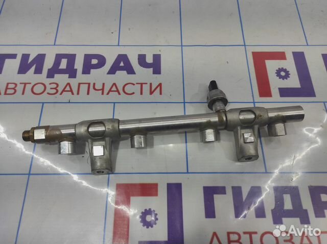 Рейка топливная (рампа) Volkswagen Tiguan (Mk2) 06