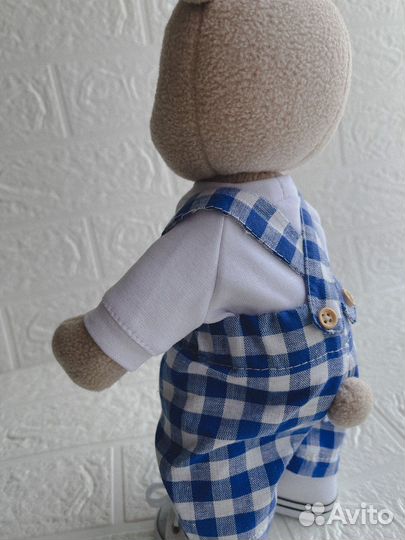 Мишка плюшевый