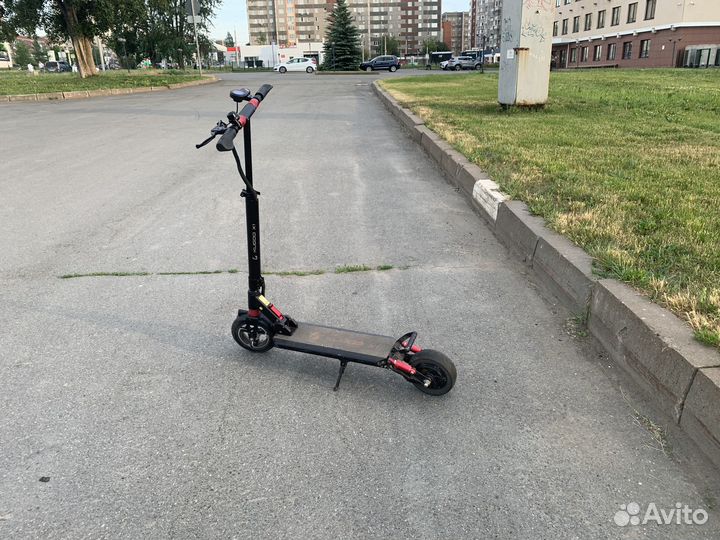 Электросамокат Kugoo X1