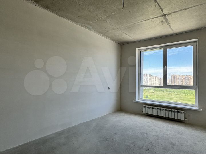 2-к. квартира, 65 м², 9/12 эт.