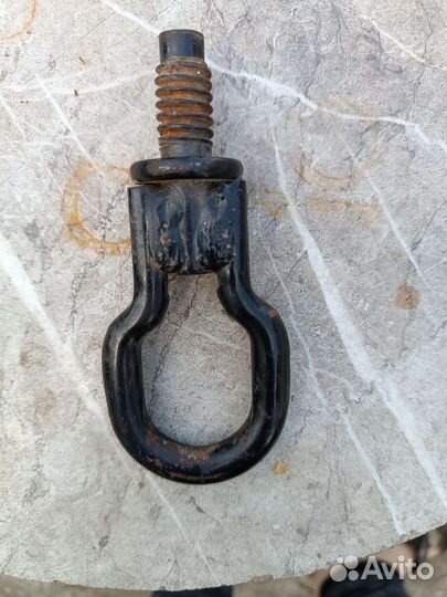 Буксировочное кольцо Форд Фиеста