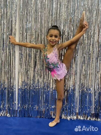 Костюм для художественной гимнастики