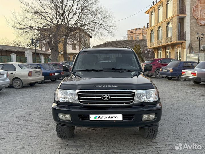 Toyota Land Cruiser 4.7 AT, 1998, 364 365 км