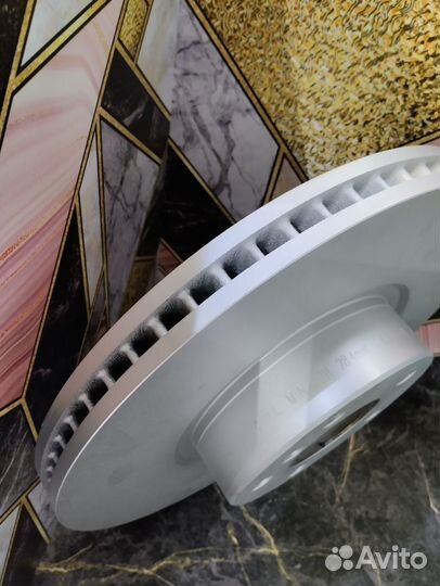 Тормозной диск 34116871799 BMW